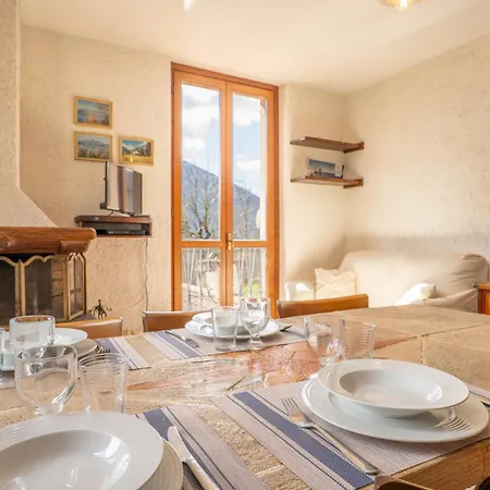 Daire Mountain With Fireplace And Mountain View Barzio
