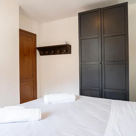 Apartment Mountain With Fireplace And Mountain View Barzio